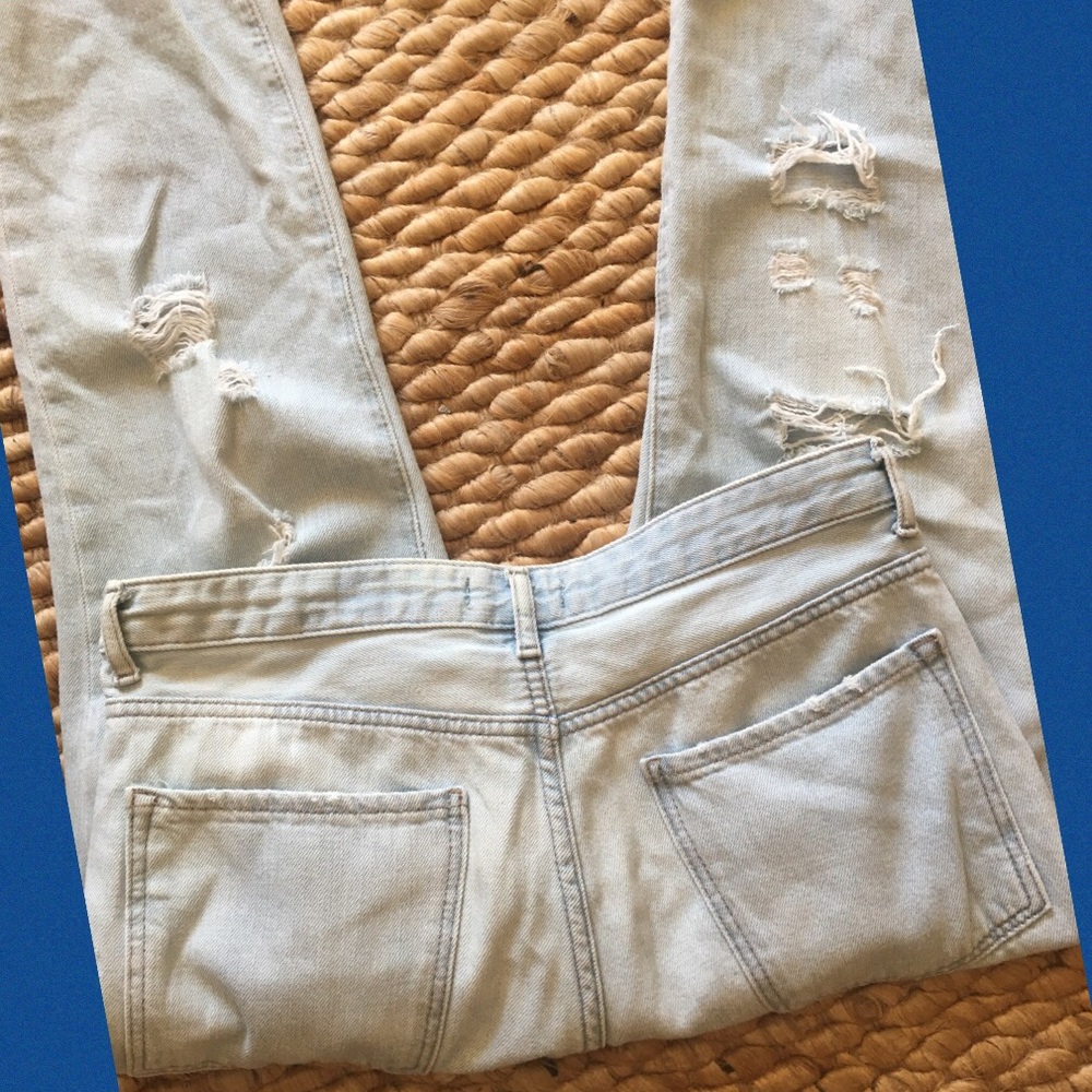 DISTRESSED JEANS - Picture 5 of 7